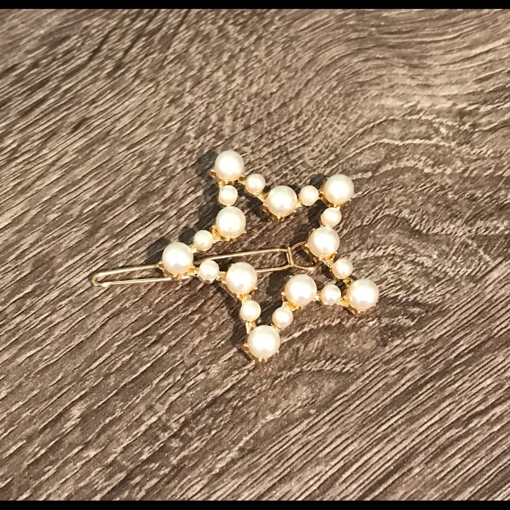 Star Pearl Hair Barrette